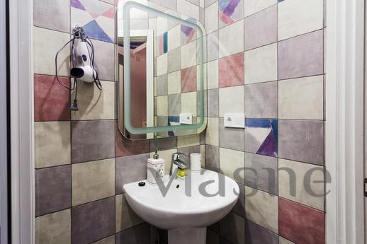 Apartments on Deribasovskaya 10, Odessa - apartment by the day
