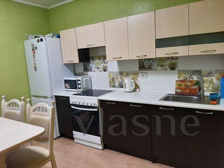 100 m from 'M' Obolon, New house, Kyiv - apartment by the day