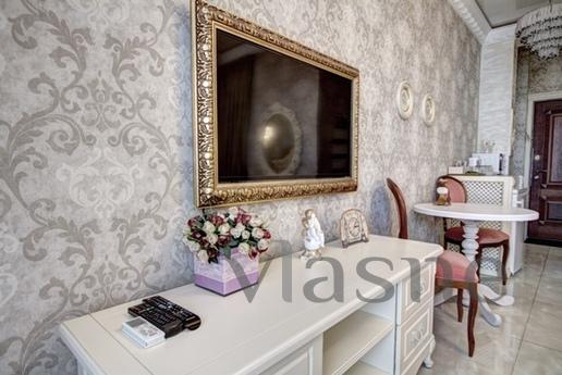 Center, beautiful studio in a new house, Odessa - apartment by the day