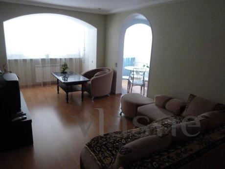 Rent one a second in the quiet center, Sevastopol - apartment by the day