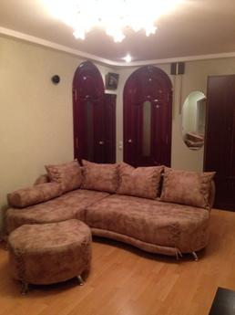 Rent one a second in the quiet center, Sevastopol - apartment by the day