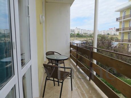 Daily 2-x room apartment by the sea 50 m, Sevastopol - apartment by the day