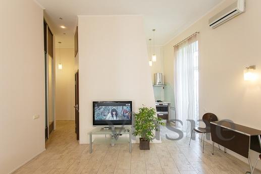 1-bedroom apartment close to Golden Gate, Kyiv - apartment by the day