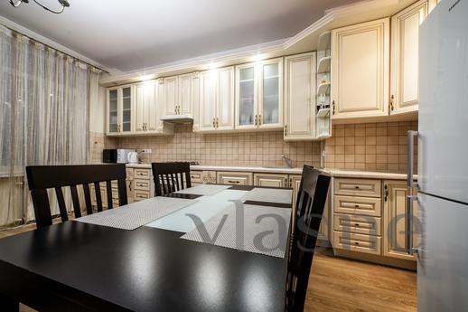 VIP 2 rooms APARTMENTS in Lviv, Lviv - apartment by the day