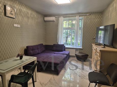 House in Arkadia, similar, Odessa - apartment by the day