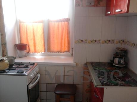 Flat on the ground, Pushkin Str, Yevpatoriya - apartment by the day