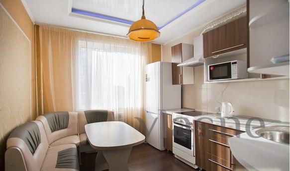 You can rent this apartment at a bargain, Kemerovo - apartment by the day