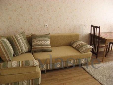 2 bedroom apartment comfortably accommodate up to 4 people. 