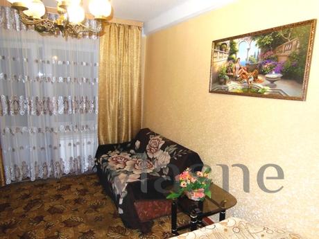 Cozy, 1 bedroom apartment, next to metro, Kyiv - apartment by the day