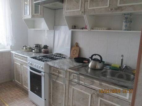 Rent an apartment, Simferopol - apartment by the day