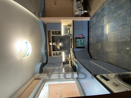 rent a house from the landlady by the se, Odessa - apartment by the day