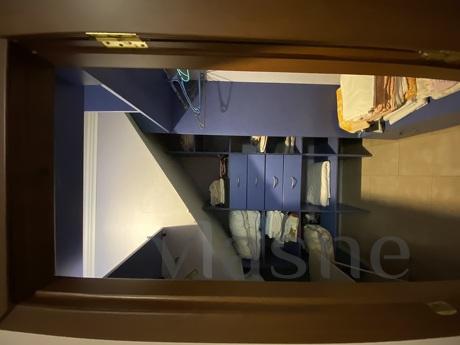 rent a house from the landlady by the se, Odessa - apartment by the day