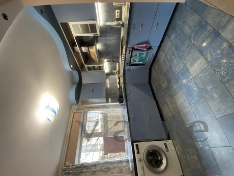 I rent a house, by the sea from the landlady.Obsch.pl.110 sq