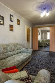 Clean apartment for days after repair, Kemerovo - apartment by the day