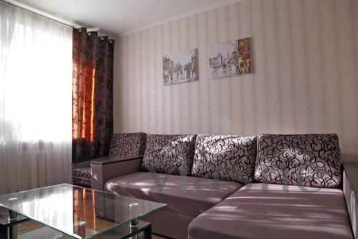 Daily hourly 2 bedroom apartment, Mykolaiv - apartment by the day