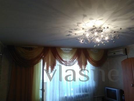 YOUR 1 bedroom apartment is close to the, Chernomorsk (Illichivsk) - apartment by the day