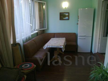 Rent an apartment near the sea, Sevastopol - apartment by the day