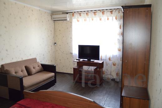1 room apt. ASTU, ASU, Savushkina, Stati, Astrakhan - apartment by the day