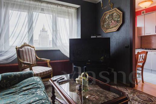 Шикарные апартаменты с видом на МИД РФ, Москва - квартира посуточно