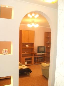 Luxury apartment, Simferopol - apartment by the day