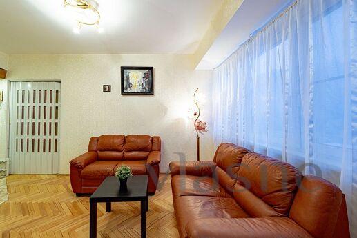 Apartment on Leninsky Prospekt, Moscow - apartment by the day