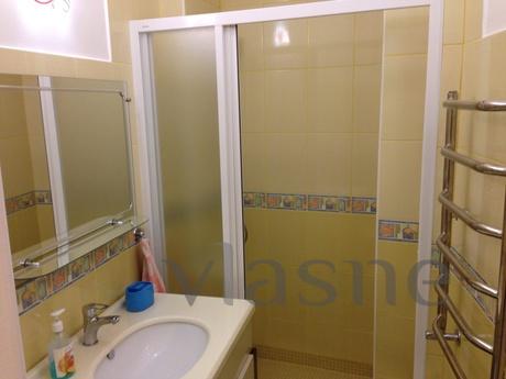 Apartment for rent, Simferopol - apartment by the day