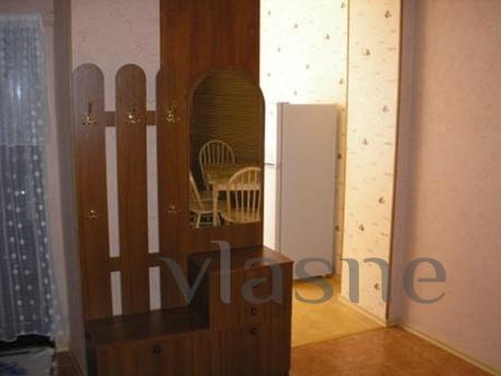 Apartment for Rent 1500 rubles, Yevpatoriya - apartment by the day