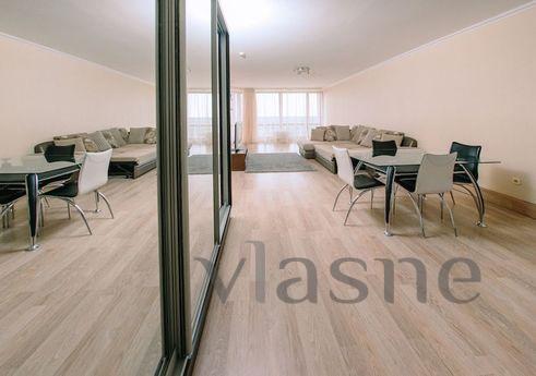 Studio in the city center, Orenburg - apartment by the day