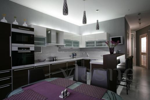 Two-bedroom apartments on the waterfront of Moscow in one of