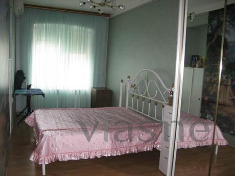 3-bedroom apartment in the center of Yal, Yalta - apartment by the day