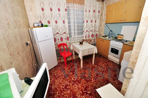 1-комнатная на набережной - вид на море, Новороссийск - квартира посуточно