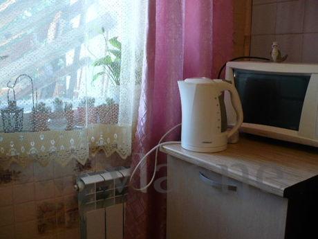 1 комнатная в Волгограде в Дзержин.р-не., Волгоград - квартира посуточно