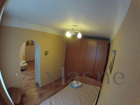 2K COMFORTABLE APARTMENT IN THE CENTRE, Perm - apartment by the day