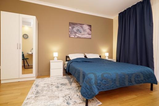 The studio apartment is located in a respectable quarter of 
