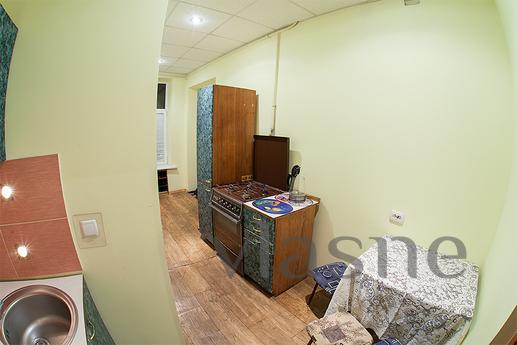 Center, WI-FI, 3 beds, Lviv - apartment by the day