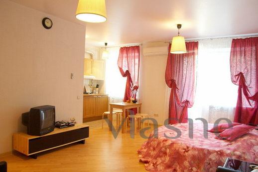 beautiful apartment in the center, Voronezh - apartment by the day