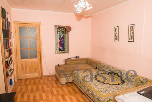 Red Avenue! Separate rooms! WI, Novosibirsk - apartment by the day