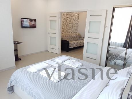 Stylish Apartment with sea views!, Odessa - apartment by the day