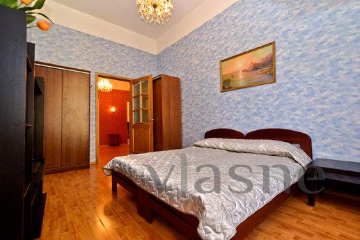 The apartment is on the intersection of, Saint Petersburg - apartment by the day