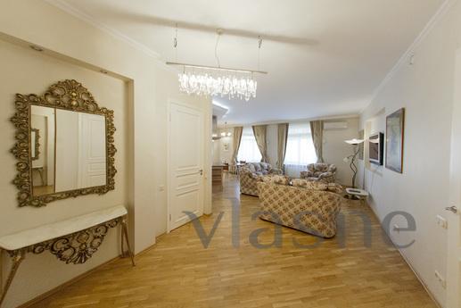 Luxury Apartments, Saint Petersburg - apartment by the day