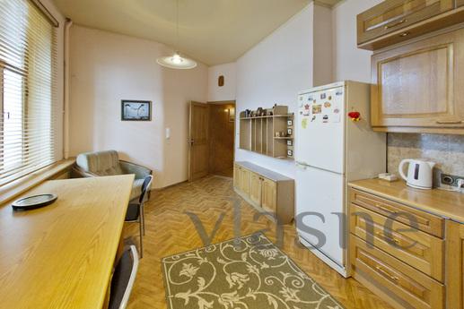 Apartment with Jacuzzi, Saint Petersburg - apartment by the day