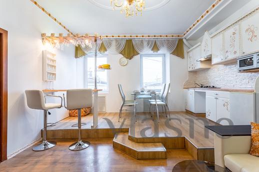 Author's apartment overlooking the c, Saint Petersburg - apartment by the day