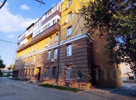 Apartment Levada metro center hotel, Kharkiv - apartment by the day