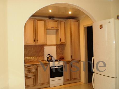 Two bedroom apartment for rent, Orenburg - apartment by the day
