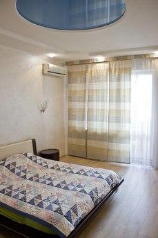 Comforts of home 5 minutes from the metr, Novosibirsk - apartment by the day