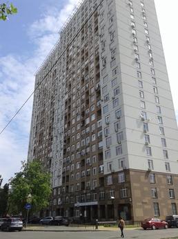 Subway Livoberezhna, studio apartment, Kyiv - apartment by the day