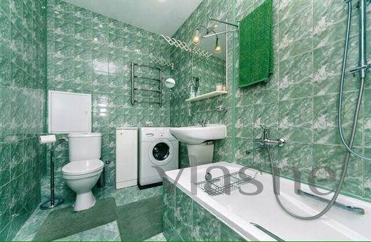 3 bedroom apartment in the city center., Kyiv - apartment by the day