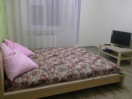 1-bedroom apartment near bus station, Omsk - apartment by the day