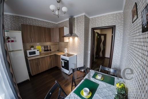 One bedroom apartment, Salmyshskaya 43/2, Orenburg - apartment by the day