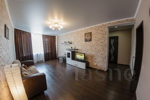 One bedroom apartment, Salmyshskaya 43/2, Orenburg - apartment by the day